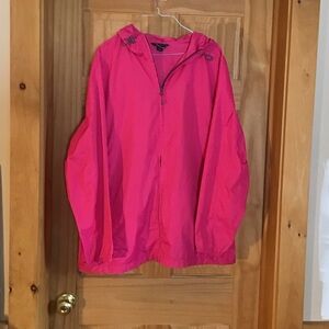 Lands' End Fuchsia Hooded windbreaker Jacket. Never worn, in excellent shape.